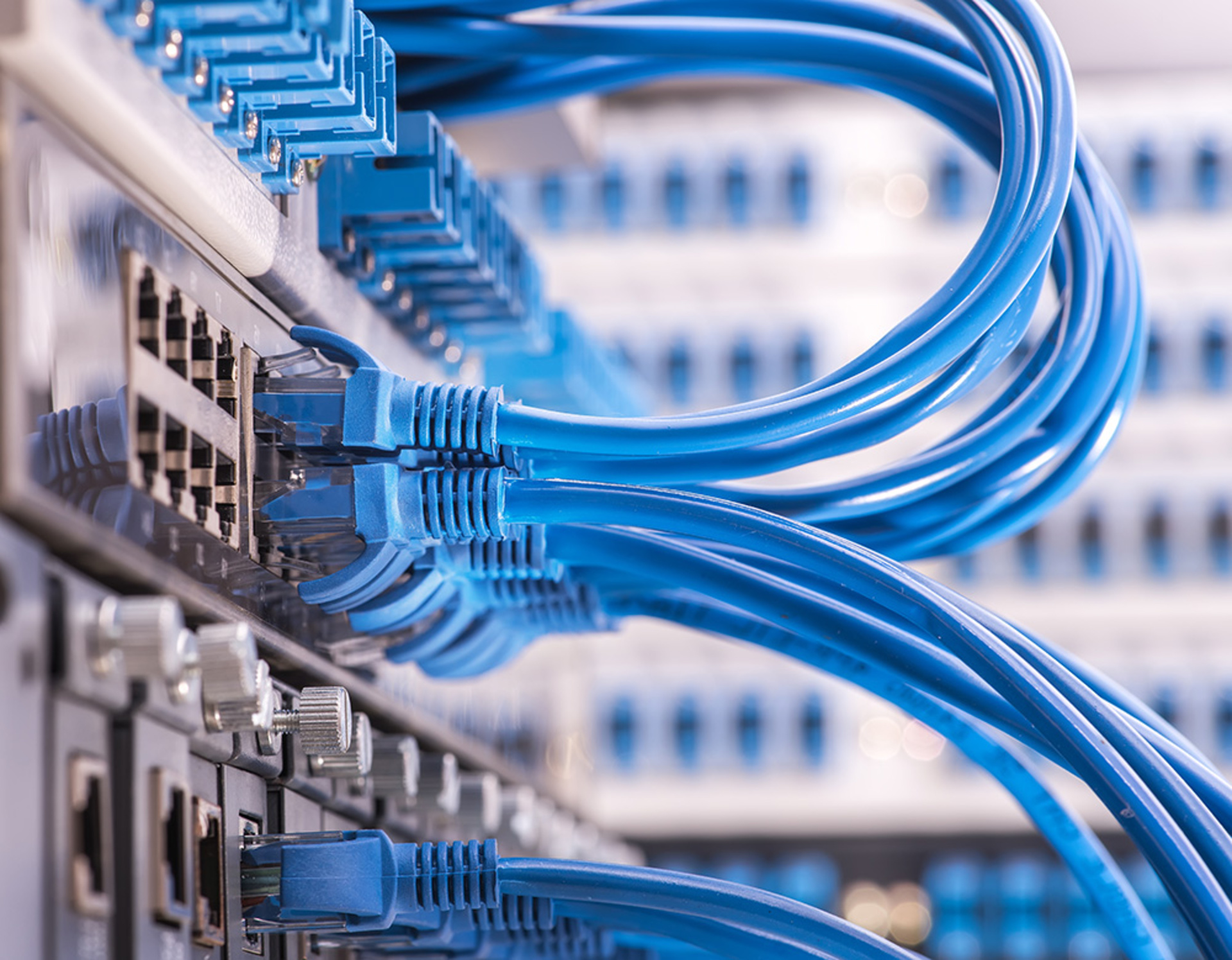 Netzwerke bei F + S Fernmelde- und Sicherungsmontagen GmbH in Güstrow