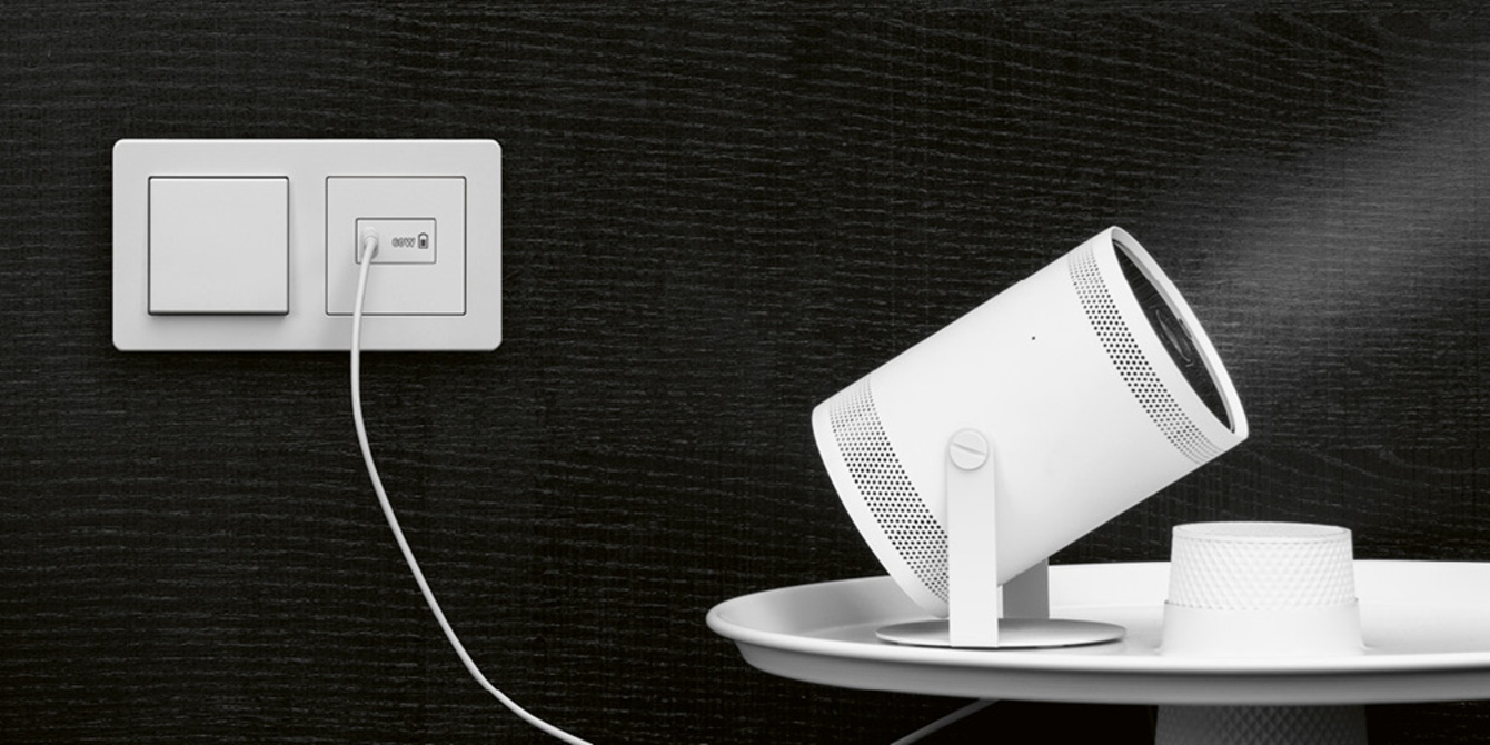 Ladegerät USB PD 60 bei F + S Fernmelde- und Sicherungsmontagen GmbH in Güstrow